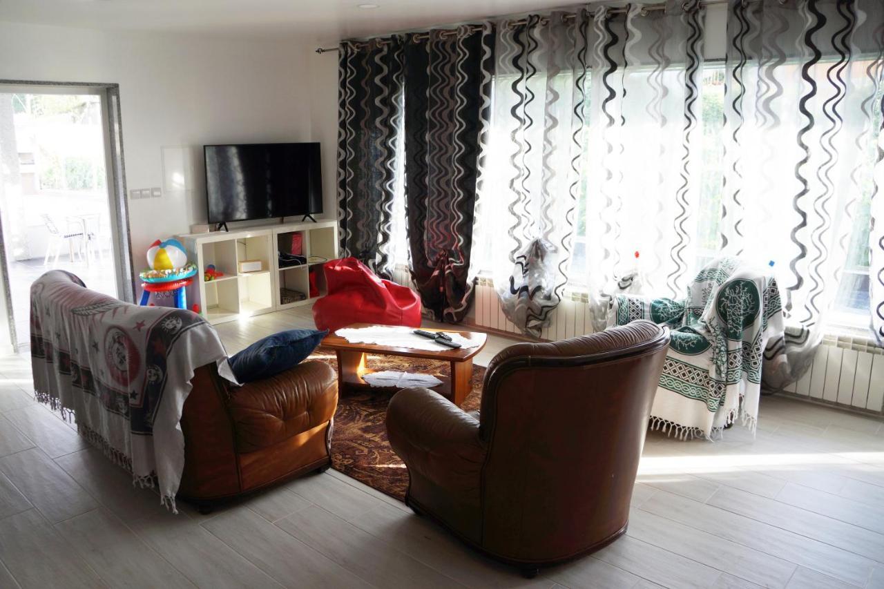 Casinha Das Bonecas - Casa Com Piscina Privada Aveiro Zewnętrze zdjęcie