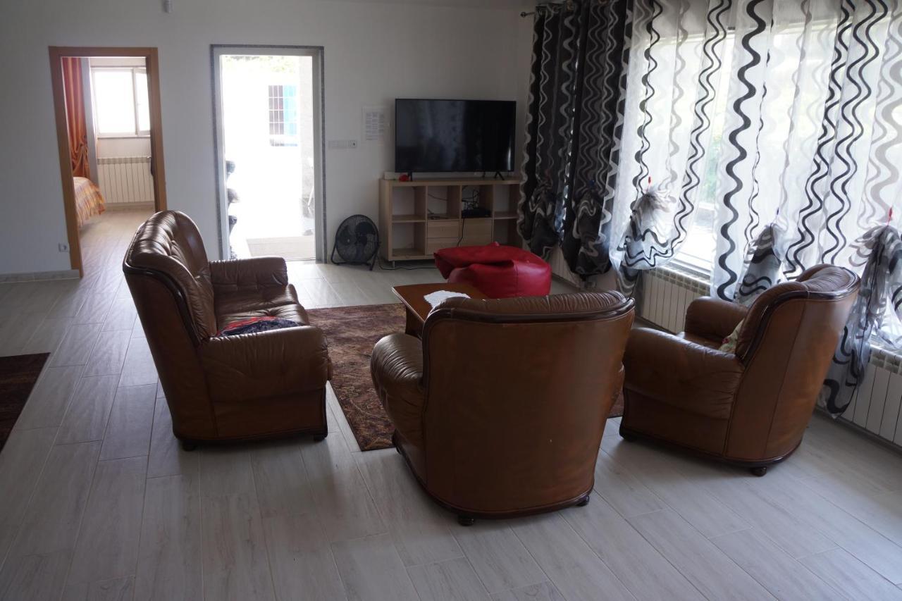 Casinha Das Bonecas - Casa Com Piscina Privada Aveiro Zewnętrze zdjęcie